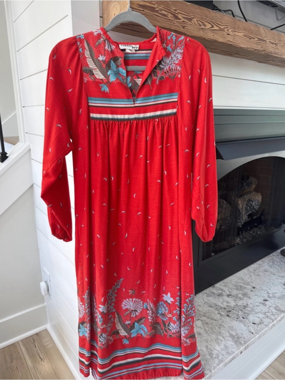 Vintage Robbie Bee Red Floral Border Long Sleeve Casual Dress